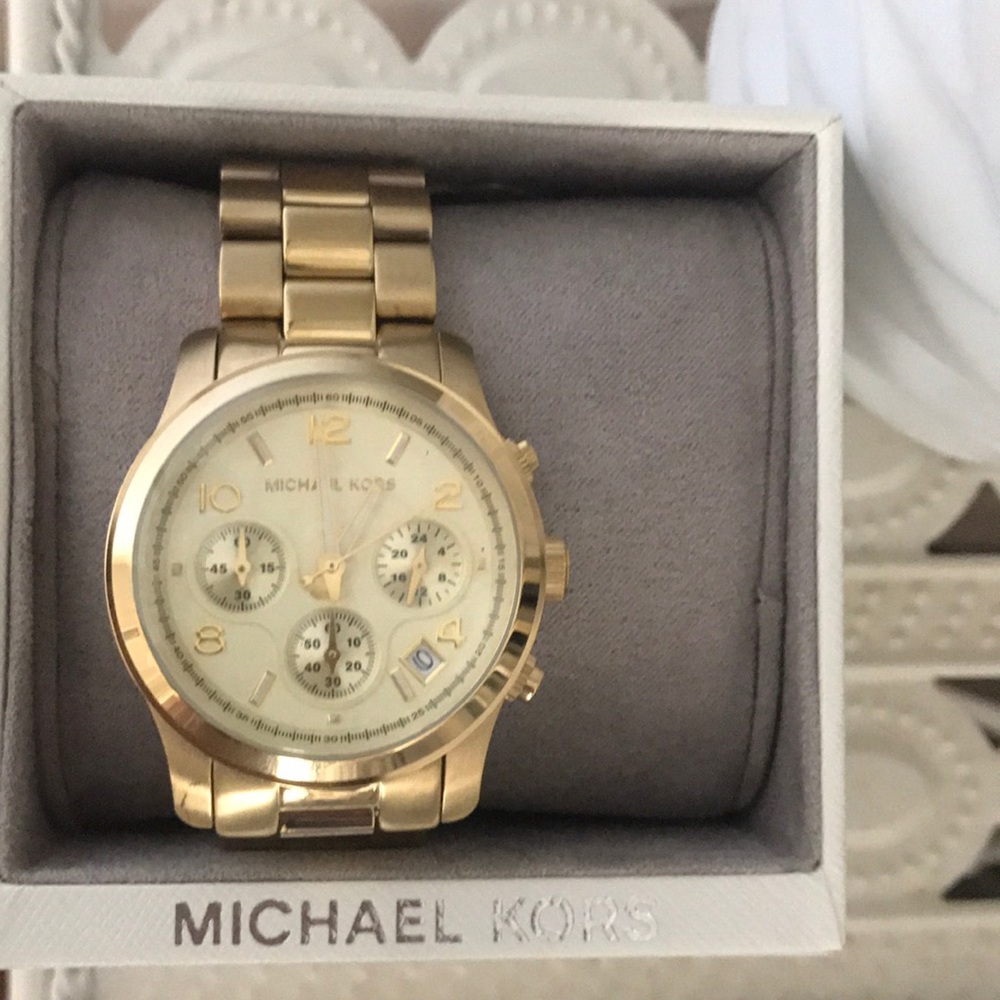 Michael Kors watch NEVER WORN